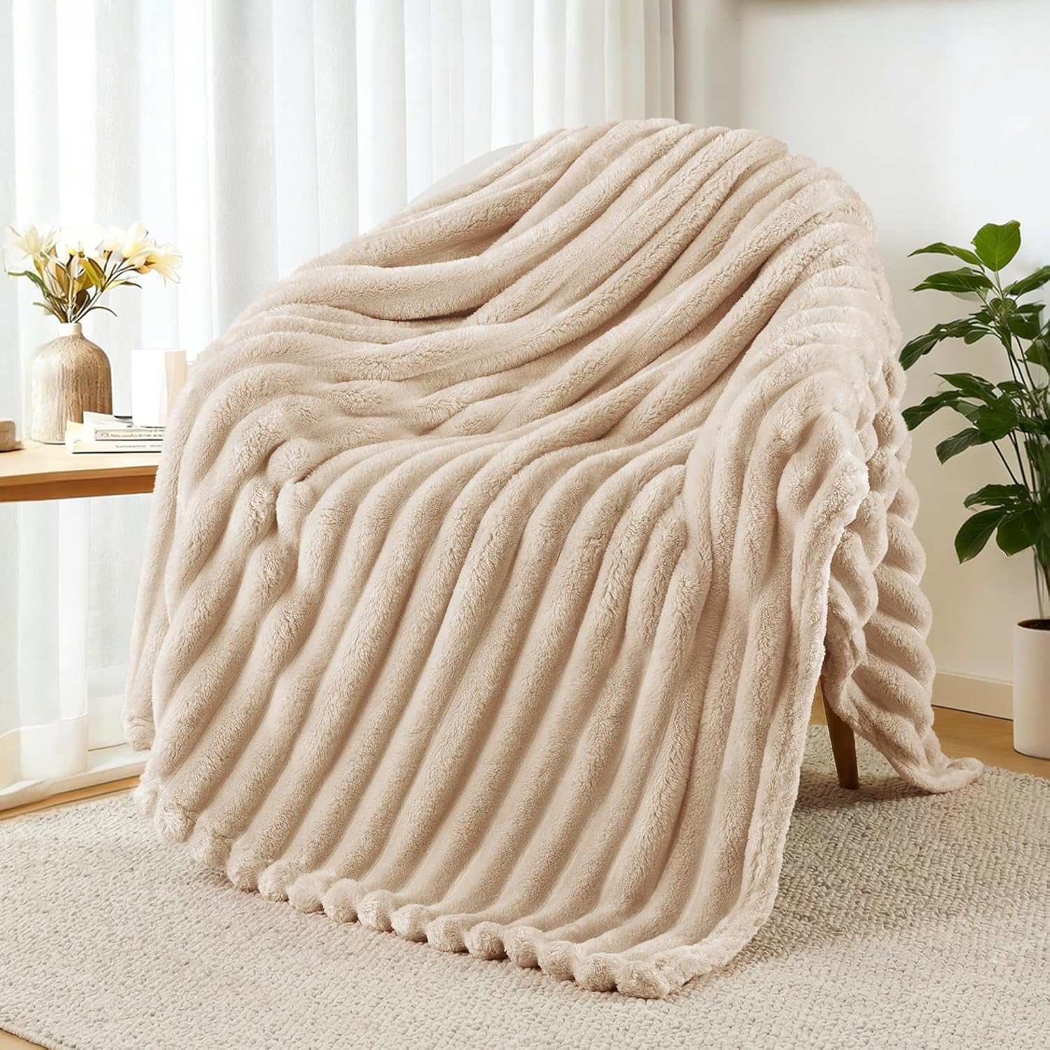 Custom Ribbed Striped Plush Throw Fleece Blanket Wholesale USA